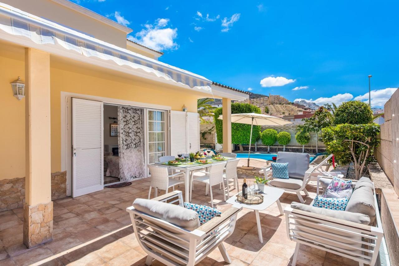 Beautiful Villa Anna With Heated Pool Costa Adeje (Tenerife) Exterior foto
