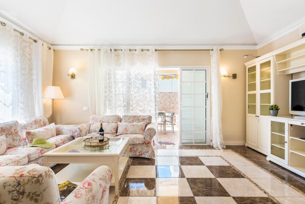 Beautiful Villa Anna With Heated Pool Costa Adeje (Tenerife) Exterior foto