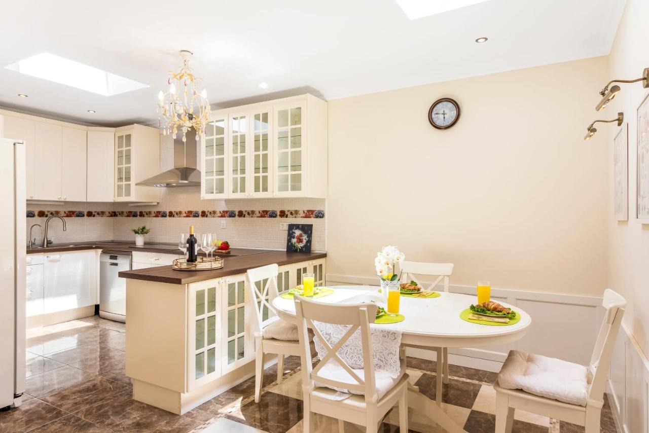 Beautiful Villa Anna With Heated Pool Costa Adeje (Tenerife) Exterior foto